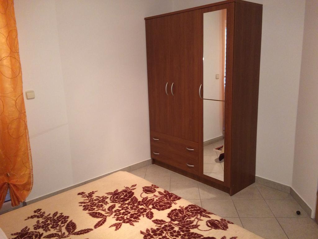 Apartment Kolundzic Novi Vinodolski Pokoj fotografie