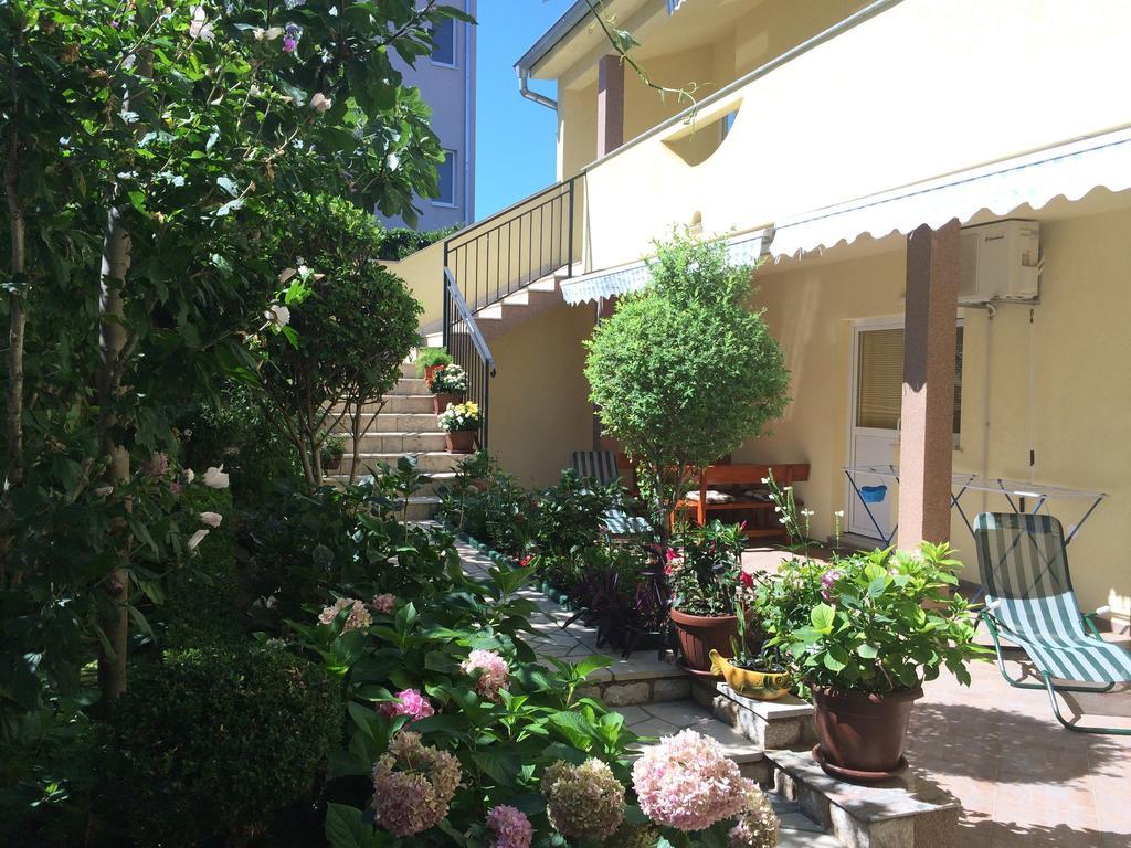 Apartment Kolundzic Novi Vinodolski Exteriér fotografie