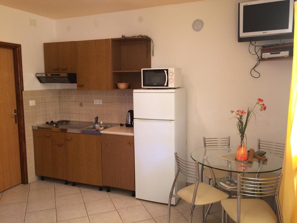 Apartment Kolundzic Novi Vinodolski Pokoj fotografie