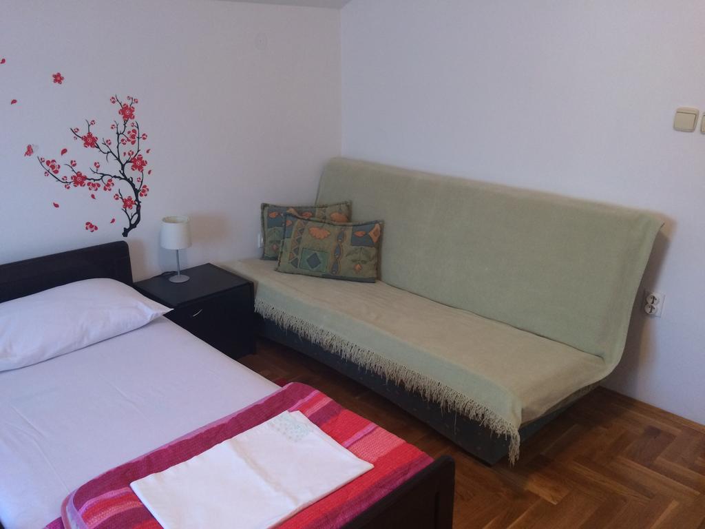 Apartment Kolundzic Novi Vinodolski Pokoj fotografie